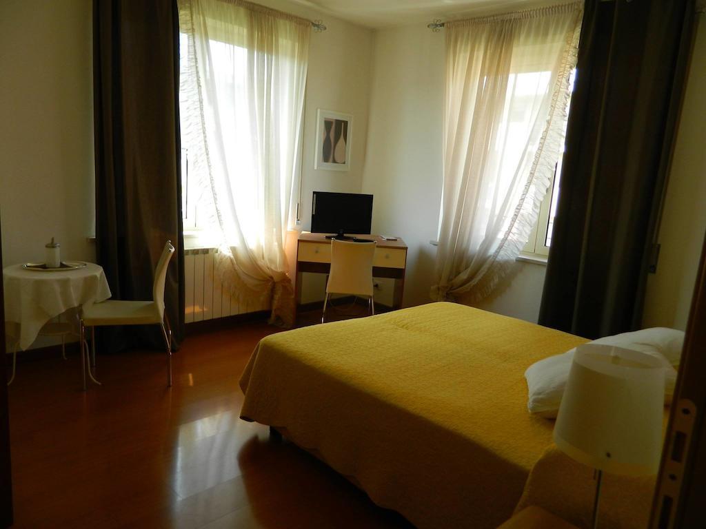 Casa Vacanze Le Terrazze Verona Rum bild
