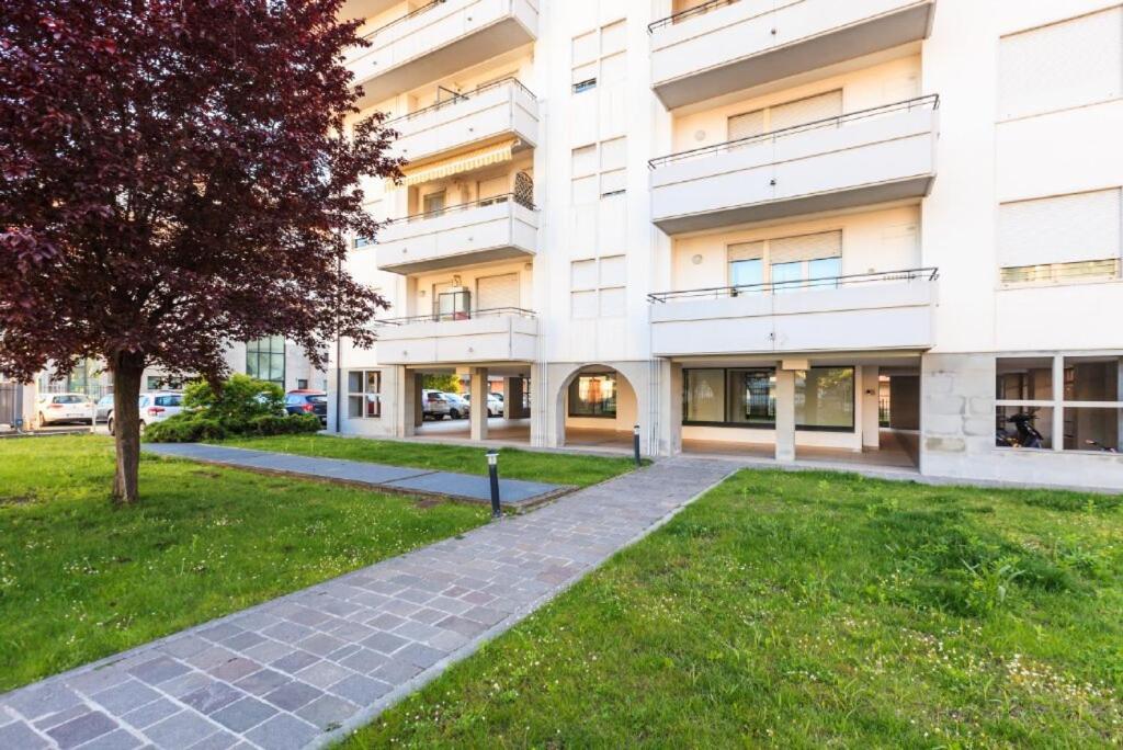 Casa Vacanze Le Terrazze Verona Exteriör bild